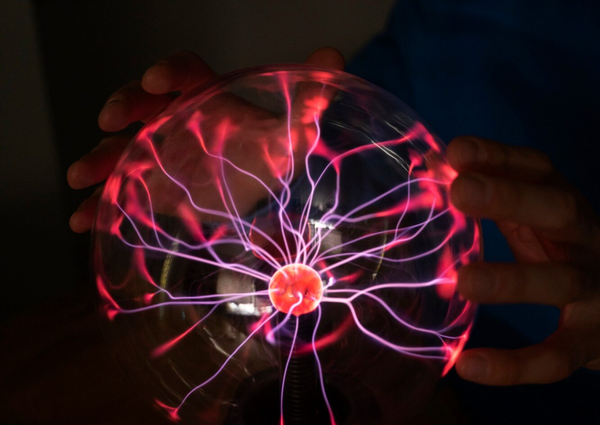 TRT: The Complete Guide to Testosterone Replacement Therapy (Benefits, Risks & What You Must Know)